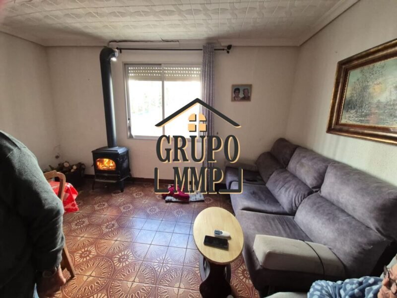 Casa con encanto: 288 m² con vivienda lista para entrar y planta superior para proyectar a tu gusto en Moncofar