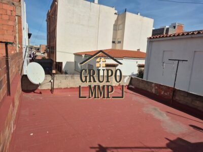 Casa con encanto: 288 m² con vivienda lista para entrar y planta superior para proyectar a tu gusto en Moncofar