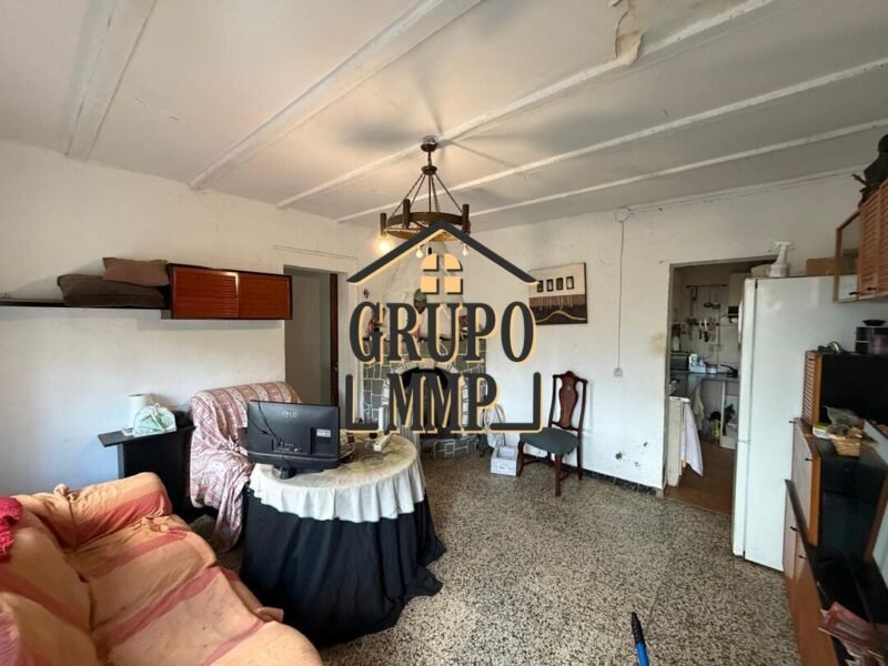 Finca rústica tranquila con piscina y gran parcela en Artana