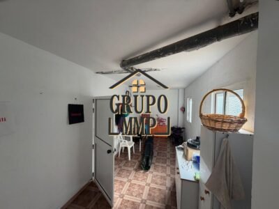 Espectacular Unifamiliar con Piscina en La Platja de Almassora: Espacio, Luz y Confort.