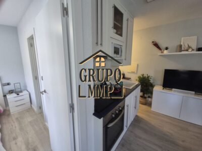 Apartamento en Playa dels Terrers: Amaneceres frente al mar