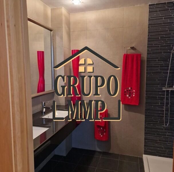 Piso luminoso y tranquilo en Torreblanca: confort para tu familia