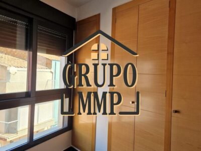 Piso luminoso y tranquilo en Torreblanca: confort para tu familia