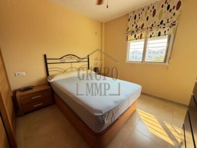 ¡Tu oasis a 300m del mar! Adosado con terraza, piscina y garaje en Playa de Almassora